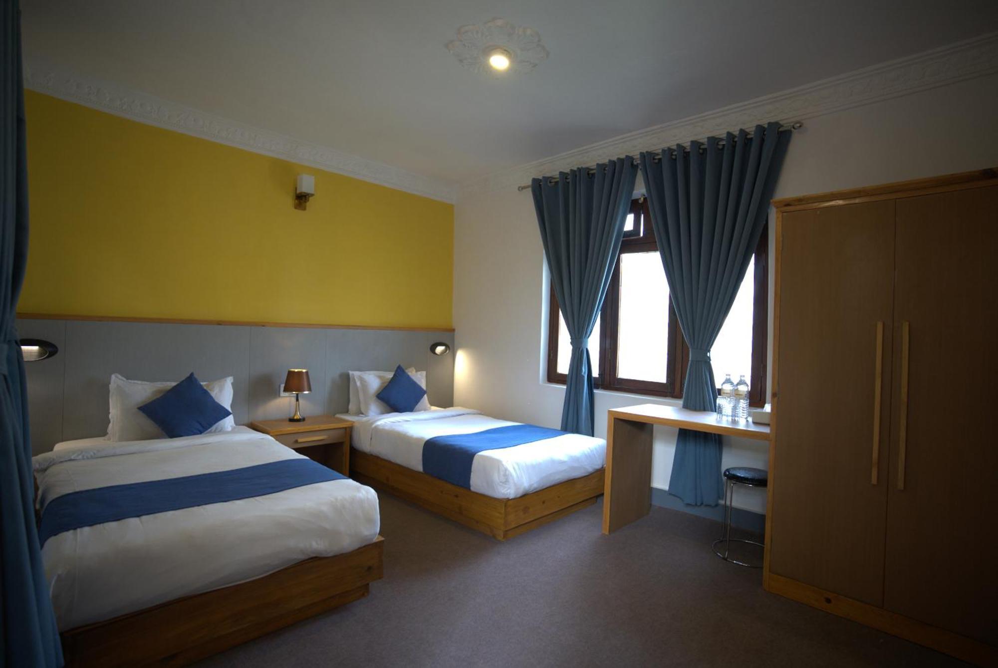 Gaurishankar Backpackers Hostel Pokhara Ngoại thất bức ảnh