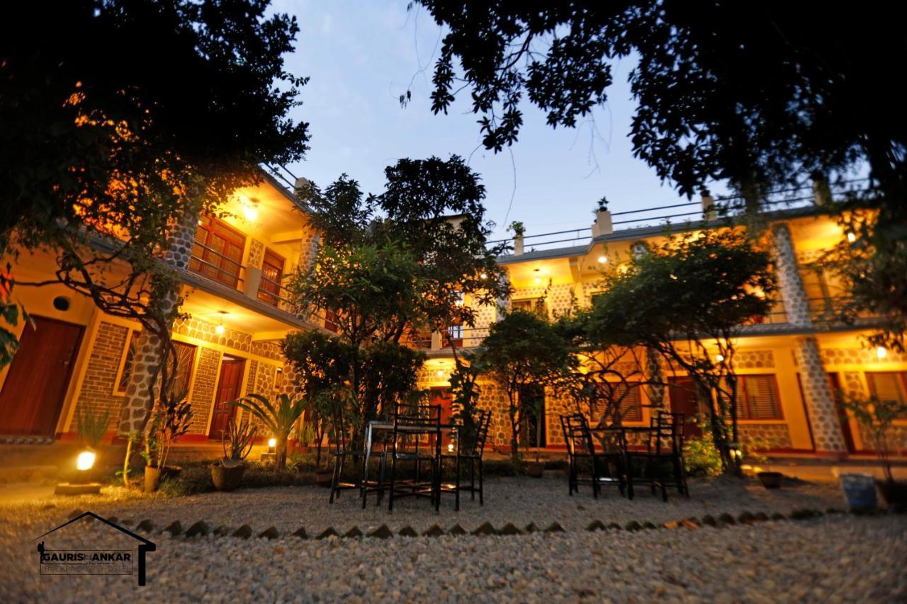 Gaurishankar Backpackers Hostel Pokhara Ngoại thất bức ảnh